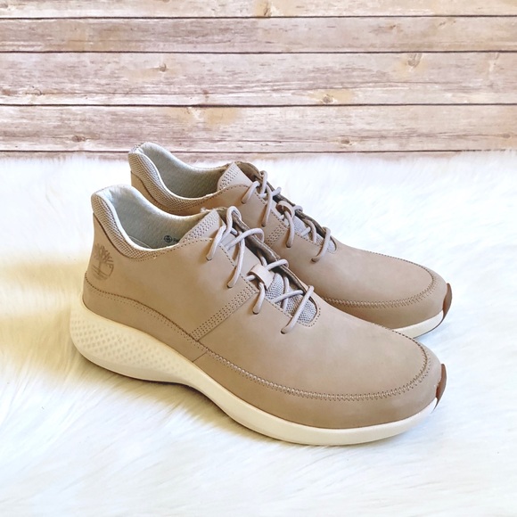 Timberland Other - Timberland FlyRoam Go Leather Chukka Sneakers
